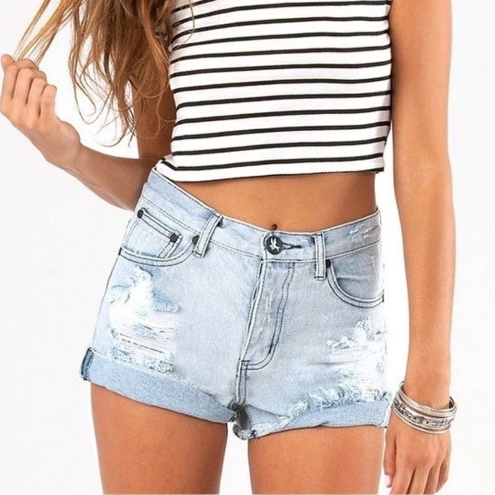 One Teaspoon Distressed Denim Shorts(Size 24)